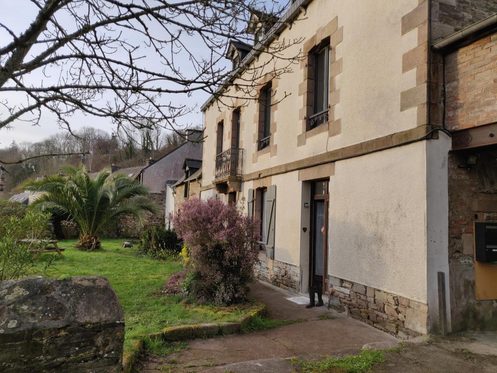 Apartment Le Petit Mousse Au Calme, Proche Gare Lannion