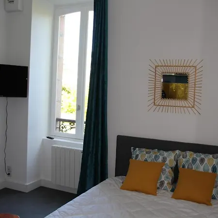 Ferienwohnung Le Petit Mousse Au Calme, Proche Gare Lannion Exterior foto